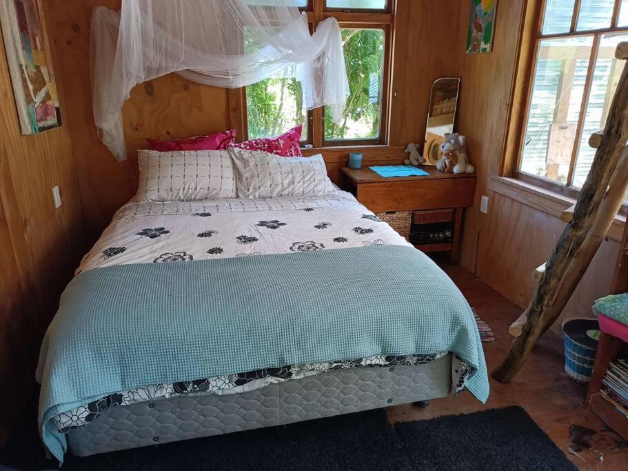 Barrytown Gumboot Paradise Eco Stay מראה חיצוני תמונה